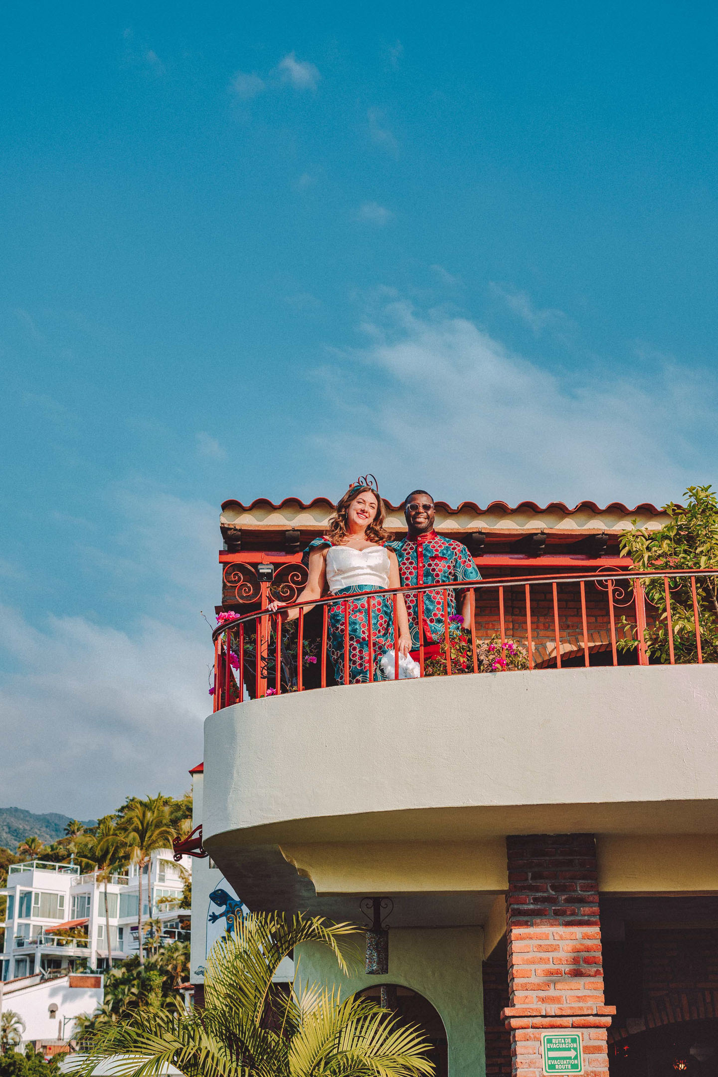 Aimee & Mildford wedding in Puerto Vallarta · México — photo 1