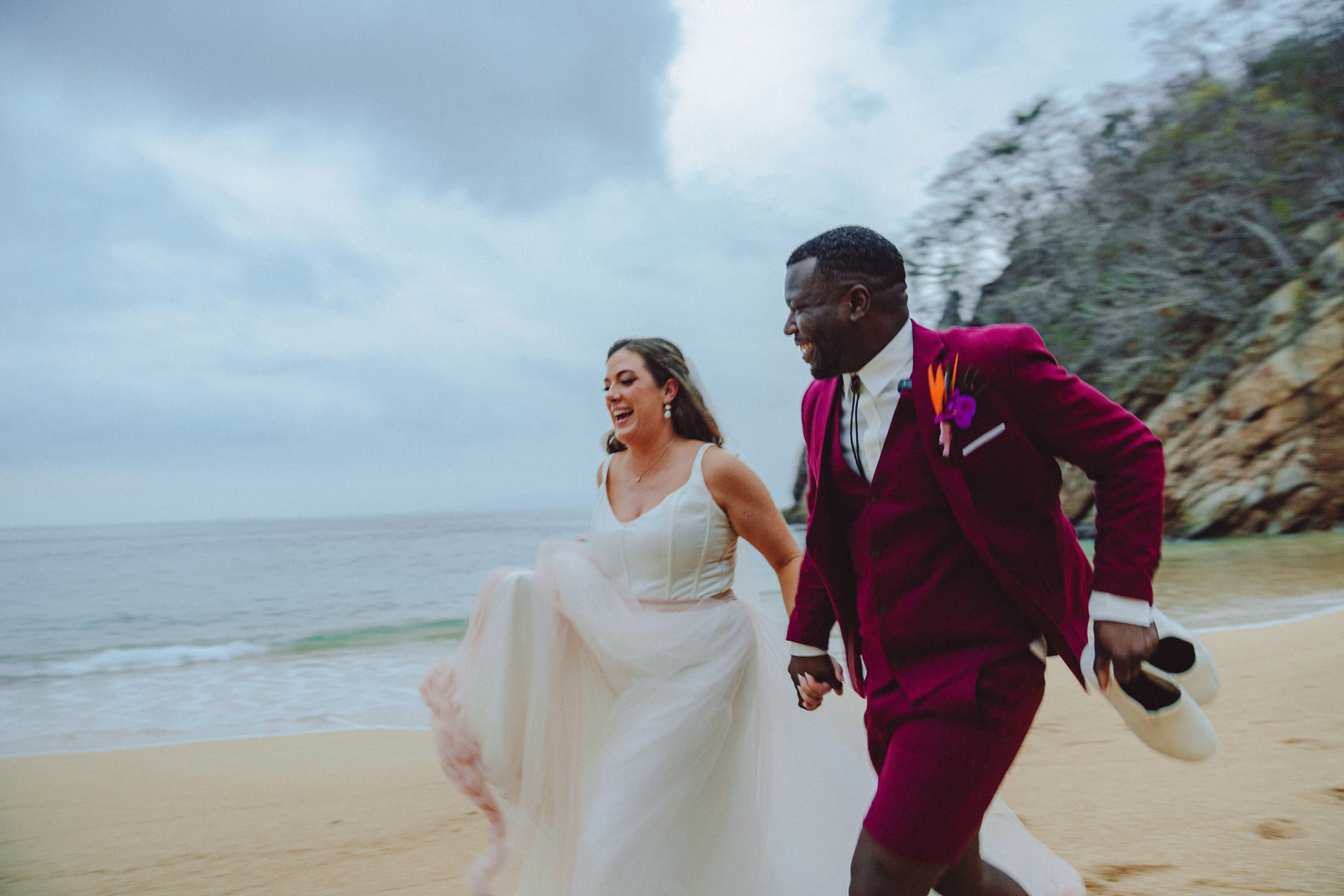 Aimee & Mildford wedding in Puerto Vallarta · México — photo 38