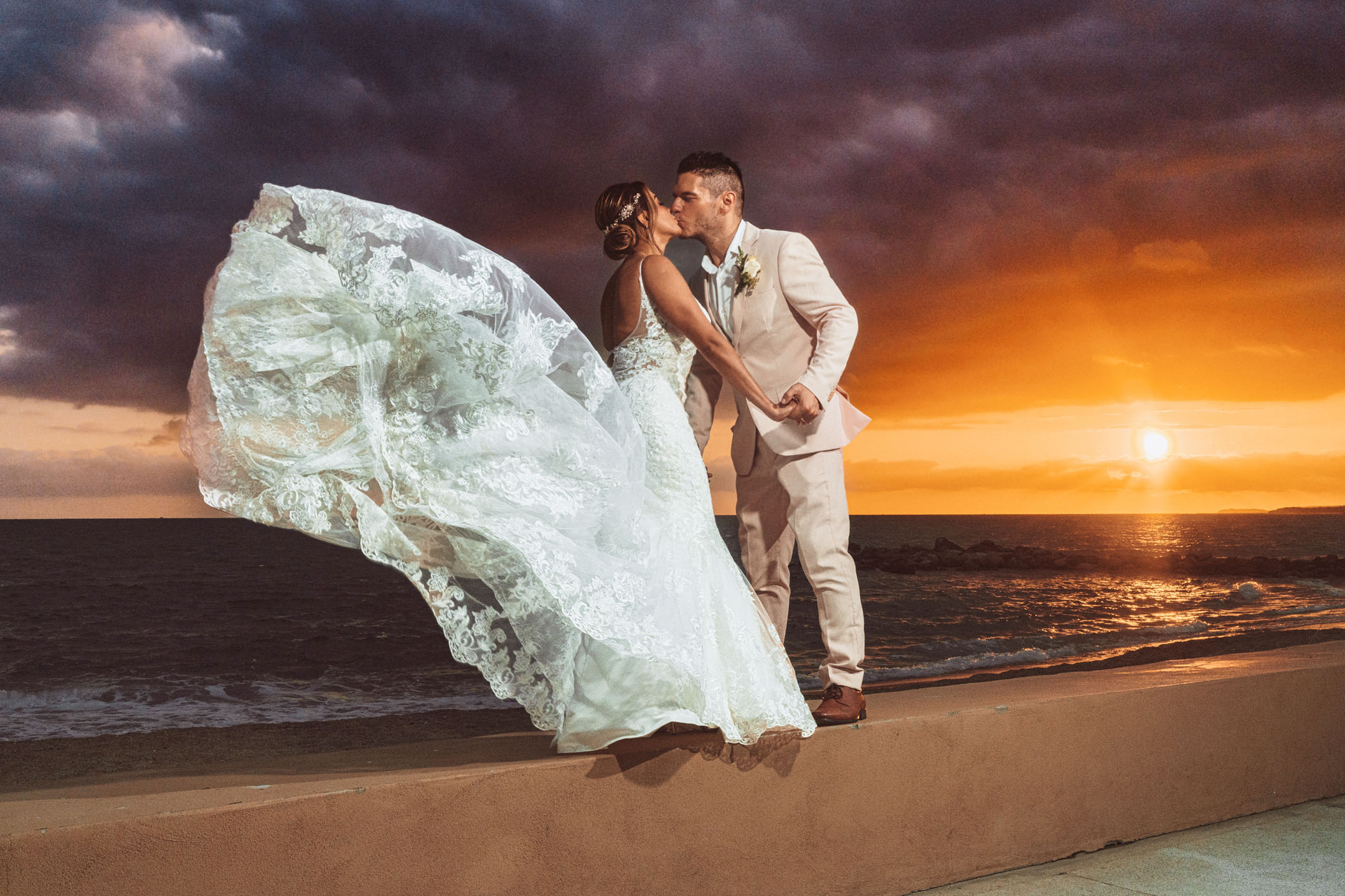 Wedding couple in Puerto Vallarta